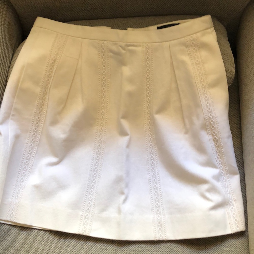 NWOT J Crew Embroidered white skirt